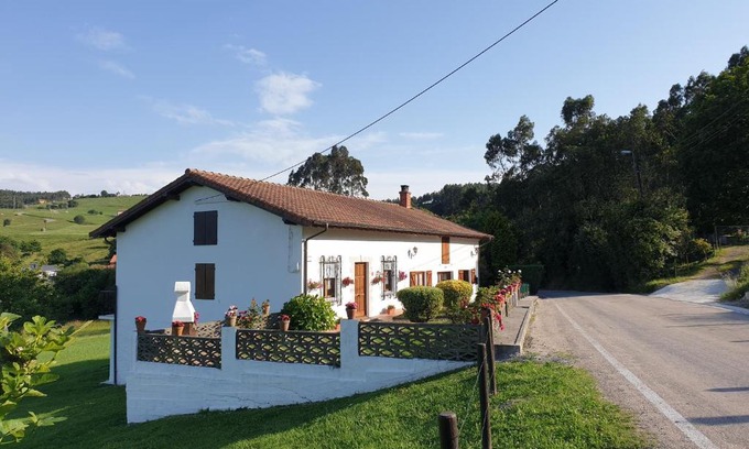 Guemes House | Casa Blanca Güemes