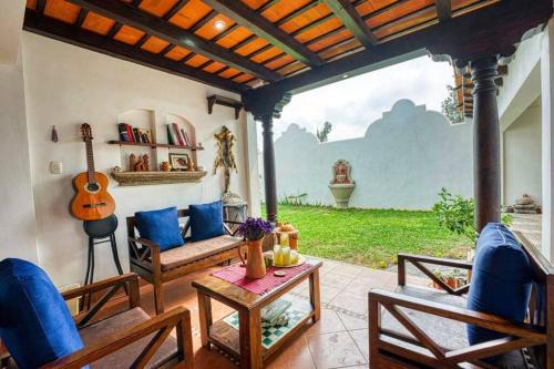 Santa Catarina Barahona House | Casa Blanca: Open & Airy for Families in Gated Community
