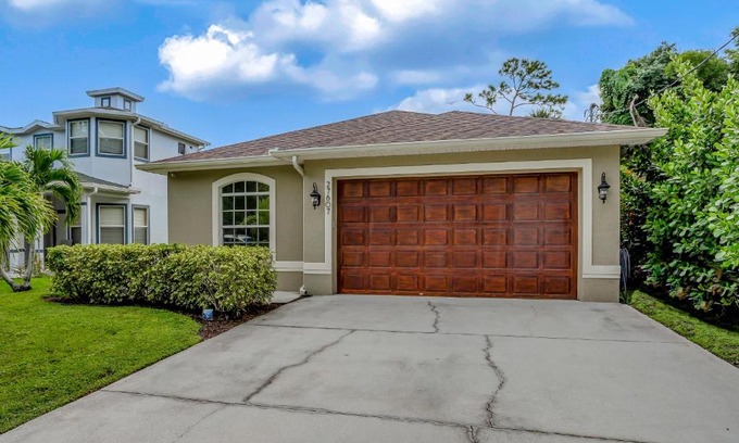 Bonita Springs House | Casa Blu