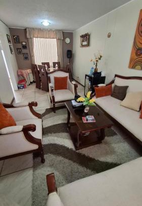Latacunga House | Casa Bonita Disponible