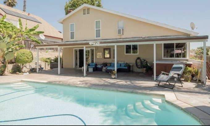 Rancho Penasquitos House | Casa Bonita In Beautiful San Diego Private Home with Pool and Gorgeous Garden