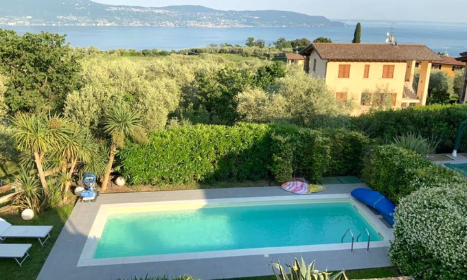Gaino Apartment | Casa Bougainville Shared Pool & LakeView, Toscolano Maderno, Italy