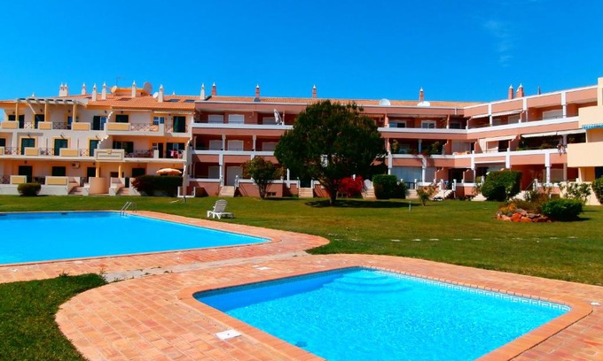 Vilamoura Apartment | Casa Bouganville