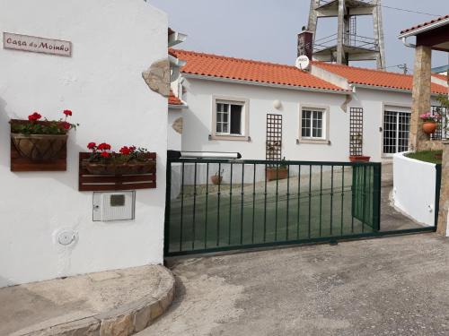 Carvalhal House | Casa Branca do Moinho