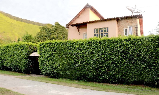 Jardim Guandu House | Casa C Campo DE Futebol Pisc Sauna Churr E Pizza Fogão Lenha Vista Para Montanha