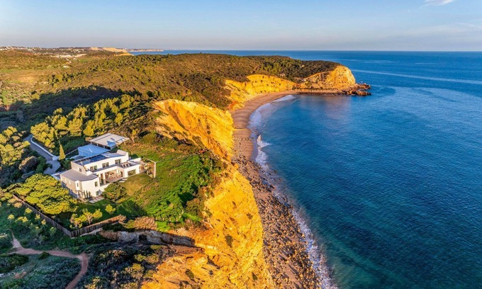 Vila do Bispo Villa | Casa Cabanas - Seven Bedroom Villa, Sleeps 15