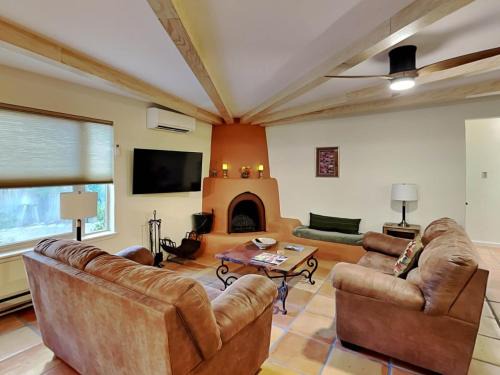 Santa Fe House | Casa Calabaza