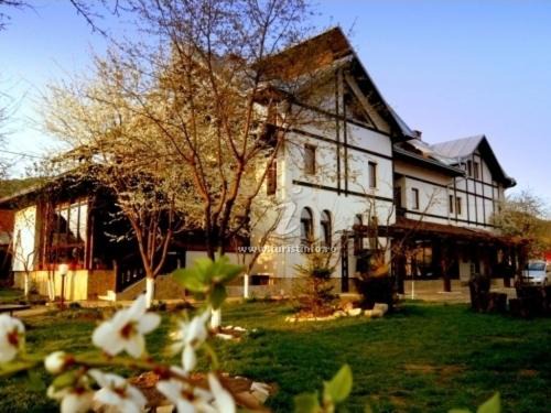 Vama House | Casa Calin