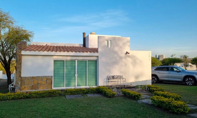 El Cercado House | Casa Campo Luna en Allende