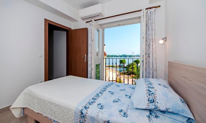 Rovinj Apartment | Casa Campus