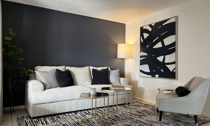 Amistad National Recreational Area Apartment | Casa Ceniza Cozy modern apartment for adults only.