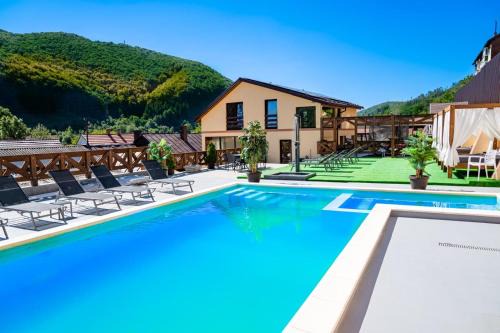 Anina House | Casa Clim