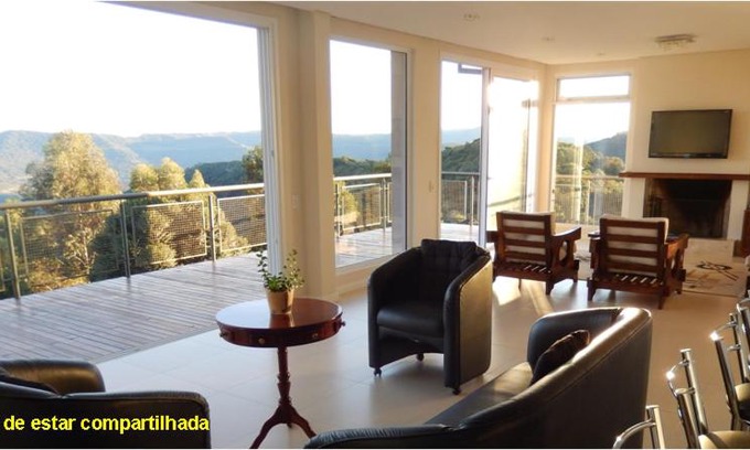 Nova Petropolis House | Casa Colina do Sol