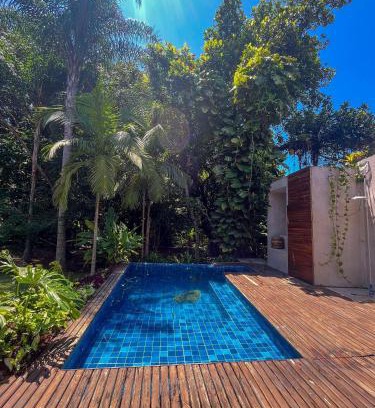 Itaquanduba House | Casa com cachoeira e praia a 50m no Engenho d’Água