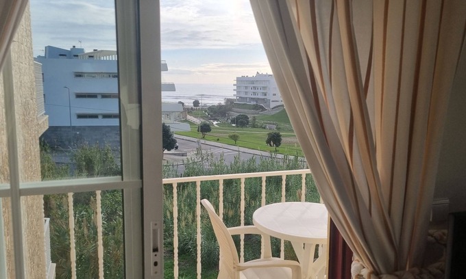 Buarcos House | Casa com Piscina a 300m da Praia