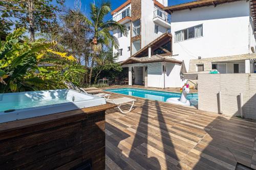 Costa do Sol House | Casa com Piscina climatizada , Jacuzzi 4 Quartos.