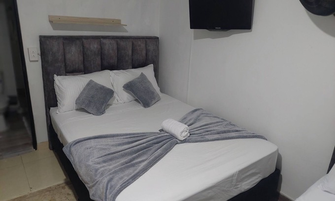 Laureles - Estadio House | Casa Completa Cerca a Estadio Atanasio Girardot