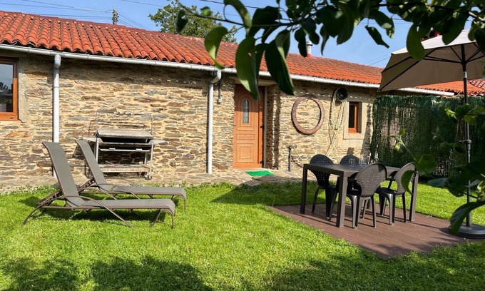 Ordes Cottage | Casa con Jardín Cerrado, Entre Santiago de Compostela y Coruña