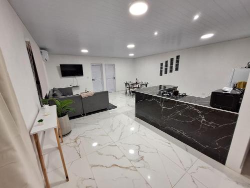 Posadas House | Casa con Piscina y quincho Adonai