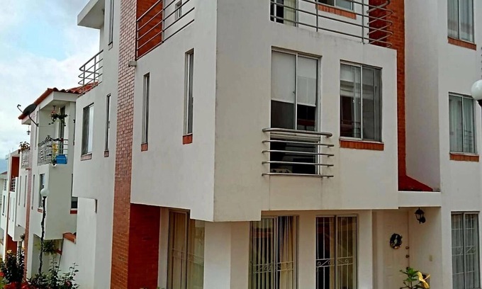 Fusagasuga House | Casa Condominio Fusagasugá/Cundinamarca