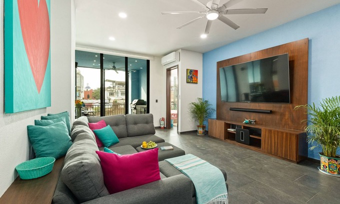 Lazaro Cardenas Condo | Casa Corazon Jacqueline, 2BD Condo in Torre 21 2BD Condo for rent in Lázaro Car