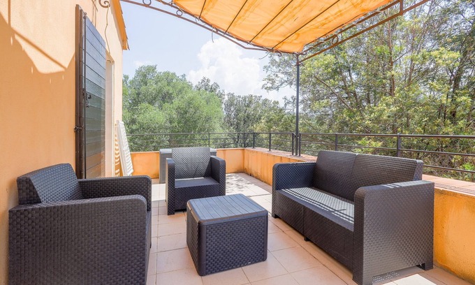 Belgodere Apartment | Casa Corsica - Appt climatisé à moins d'1 km de la plage