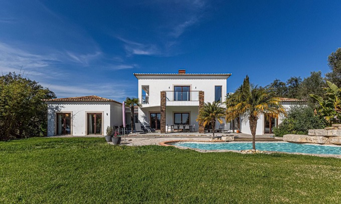 Marmelete Ski Chalet | Casa Corsino | Heated & salt pool | Entire Villa | Families & Wifi