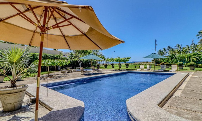 Barranca House | Casa Cres