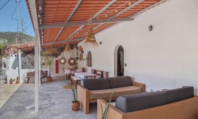 Galdar House | 'Casa Cueva' with Mountain View, Private Terrace and Private Garden