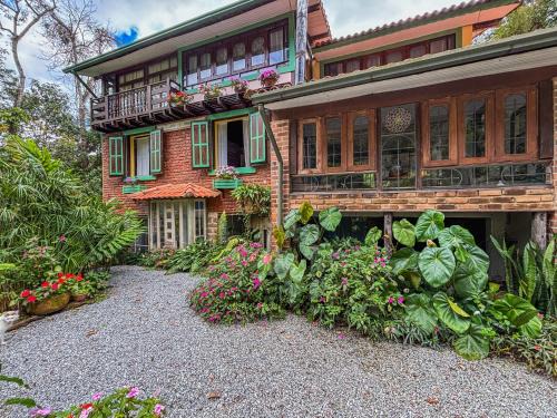Cachoeiras de Macacu Bed & Breakfast | Casa D`Irene - Zen Space