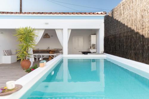 Alcacovas House | Casa da Avó Pam