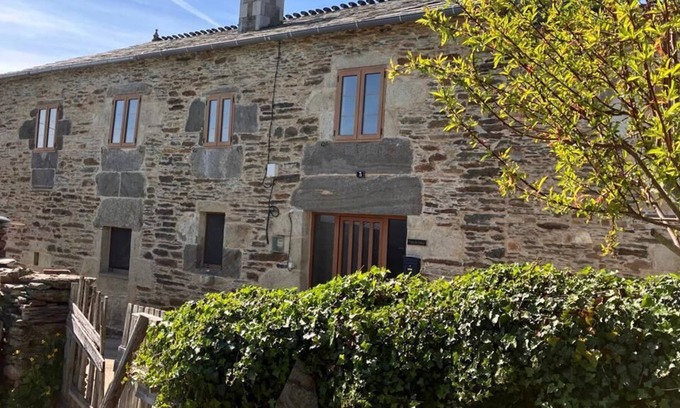 Portomarin Cottage | Casa da Forxa is a Renovated Former Forge/smithy in a Lovely Hamlet Setting