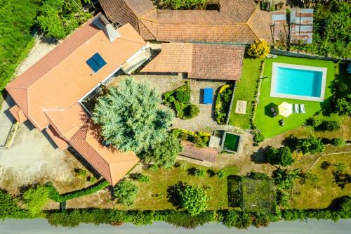 Paredes House | Casa da Guarda de Fora