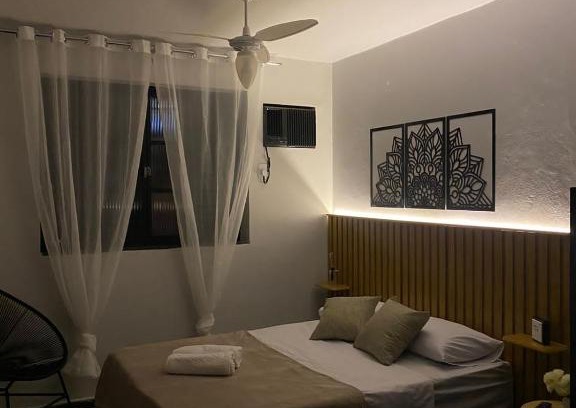 Praia do Jardim House | Casa da Lola