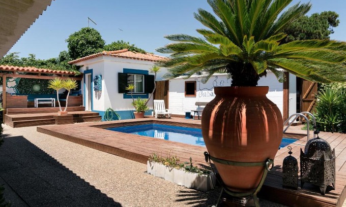 Costa de Caparica House | Casa da Mata SurfHouse