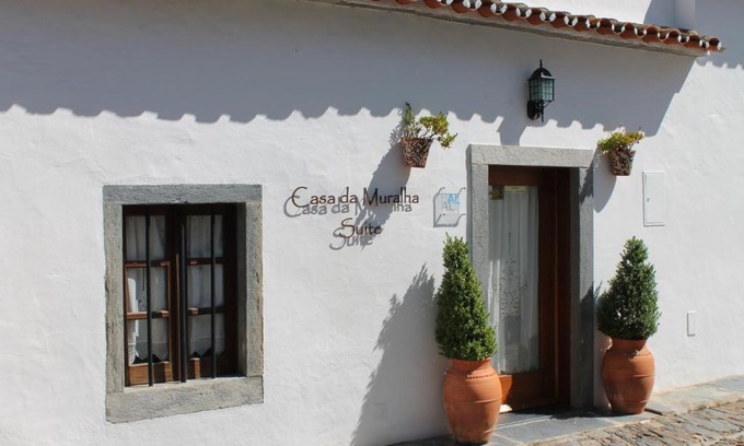 Monsaraz House | Casa da Muralha Suíte