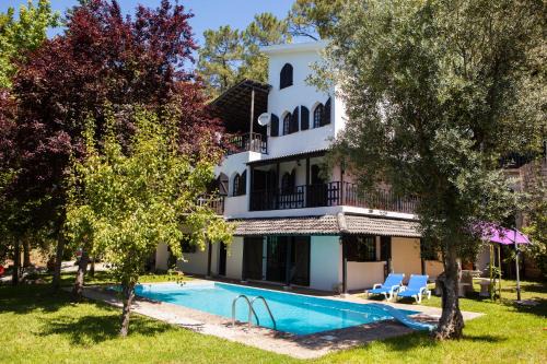 Pombal Villa | Casa da torre