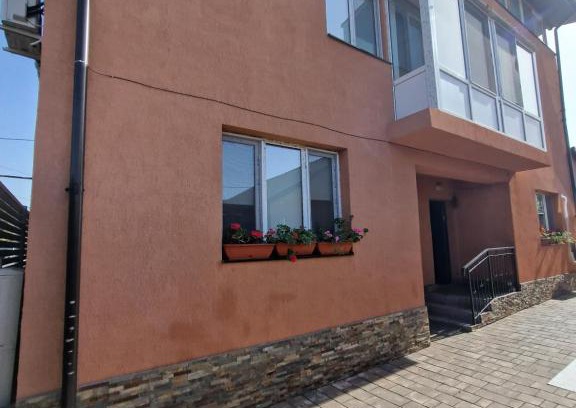 Sector 5 House | Casa DARYA-24h Check-in