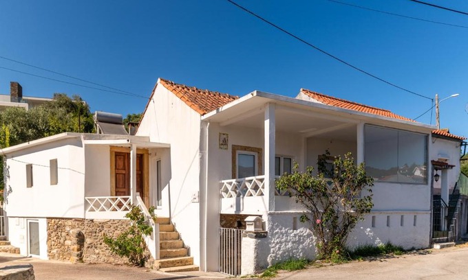 Miranda do Corvo House | Casa das Rosas - Roses House