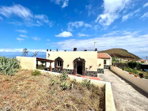 Mocanal House | Casa de 3 dormitorios con vistas al mar, barbacoa y terraza