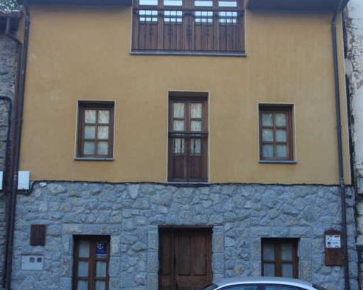 La Plaza House | Casa de Aldea Peña Sobia