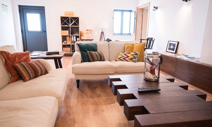 Arraiolos Apartment | Casa de Baco - Pool paradise with room to roam