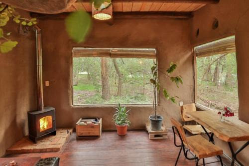 Playa Santa Ana House | Casa de barro