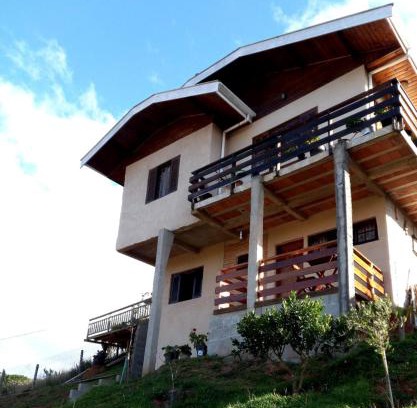 Campos do Jordao House | Casa de Boneca