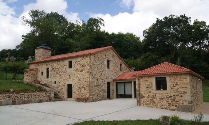 Zas House | Casa de Busto