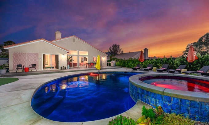 Rancho Del Oro House | Casa De Cadena/Air Hockey, Games, Firepit, BBQ