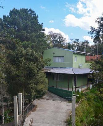 Curitiba House | Casa de Campo de Sol e Luz