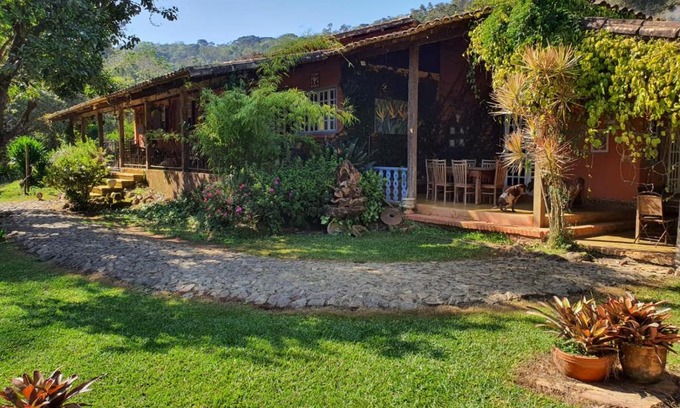 Itabirito House | Casa de campo acolhedora, espaçosa com piscina