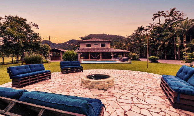 Joinville Cottage | Casa de Campo Aconchegante com Muitas Comodidades na Estrada Bonita