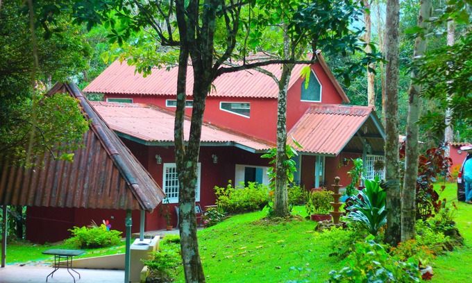 Cerro Azul Cabin | Casa de Campo/E C O Aventura/Clima 18 a 25